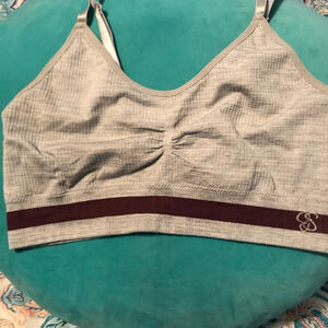 Grey Jessica Simpson sports bralette